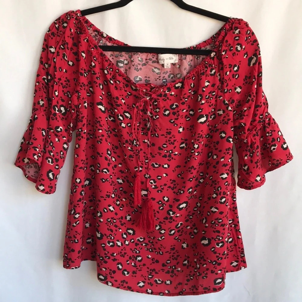 Bailey & Chloe red leopard print rayon Boho top, M